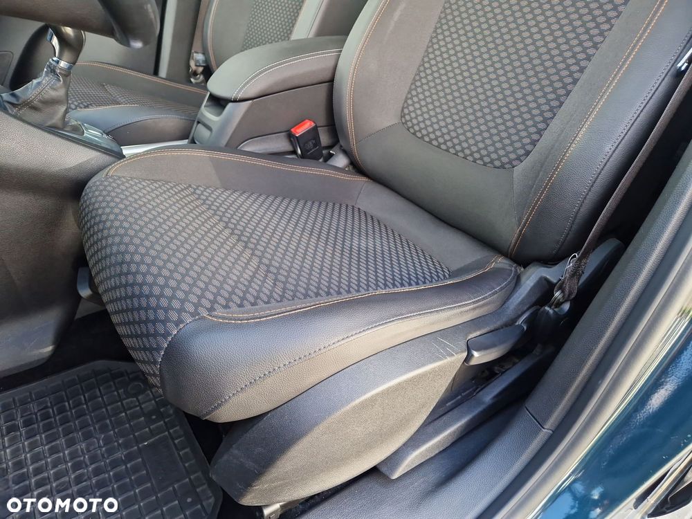 Opel Meriva - 12