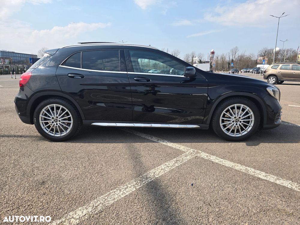 Mercedes-Benz GLA 250 4MATIC Aut. - 3