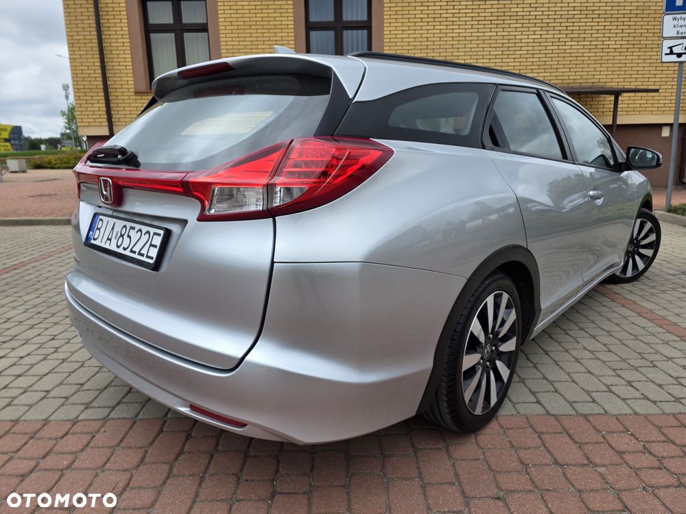 Honda Civic 1.6 i-DTEC Comfort Black Edition - 11