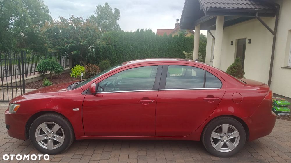 Mitsubishi Lancer 1.8 Inform LPG - 3