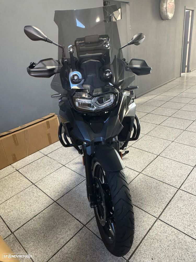 BMW F 750 GS Triple Black - Full Extras - 12