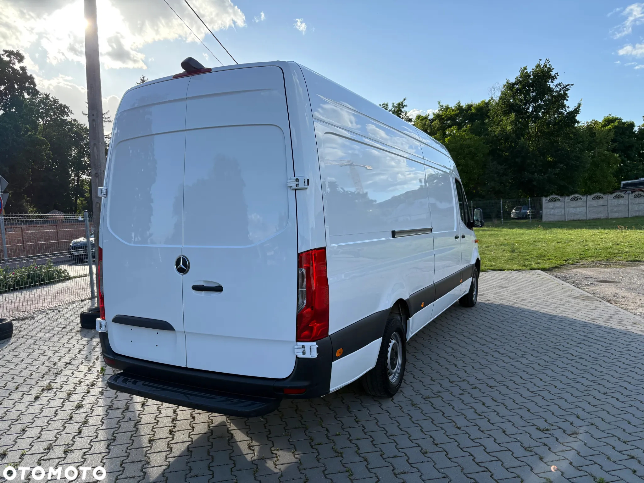 Mercedes-Benz Sprinter 317 maxi jak nowy - 2