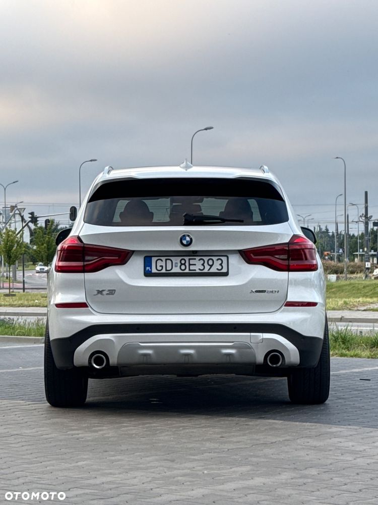 BMW X3 xDrive30i xLine - 4