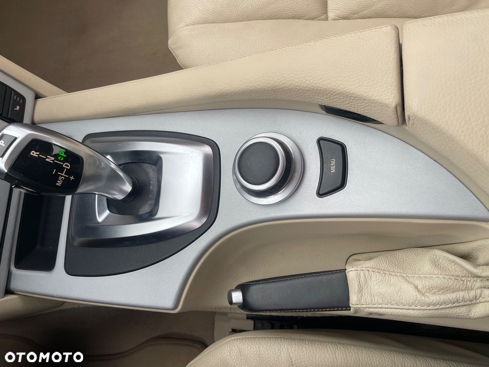 BMW Seria 5 530d Edition Exclusive - 26