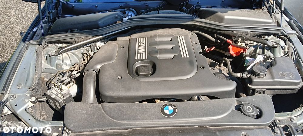 BMW Seria 5 - 16