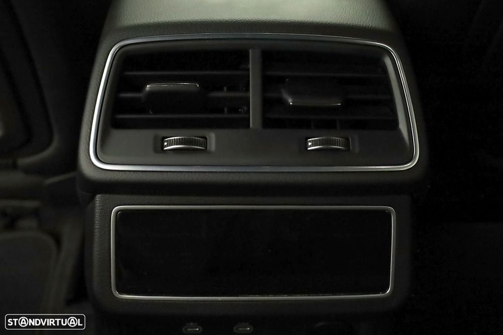 Audi RS6 Avant 4.0 TFSI quattro Tiptronic - 28