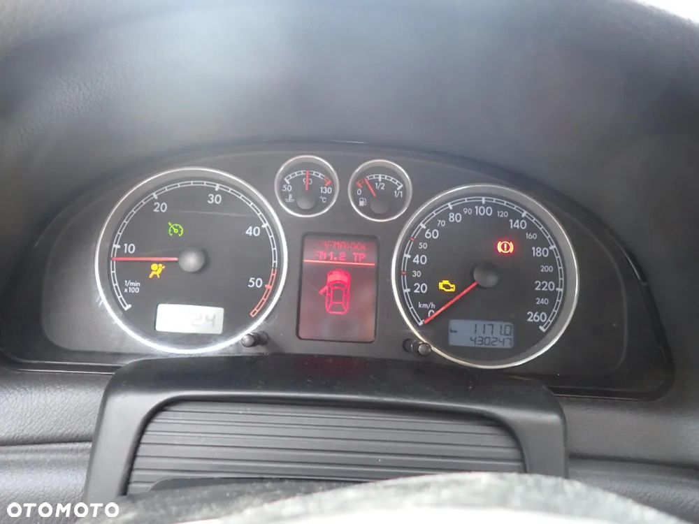 CZĘŚCI - Vw Passat B5 1,9 TDI 130KM AVF FILM 6B HHQ LIFT KOMBI lakier LA7T 2005r. INDEX - 9679 - 13