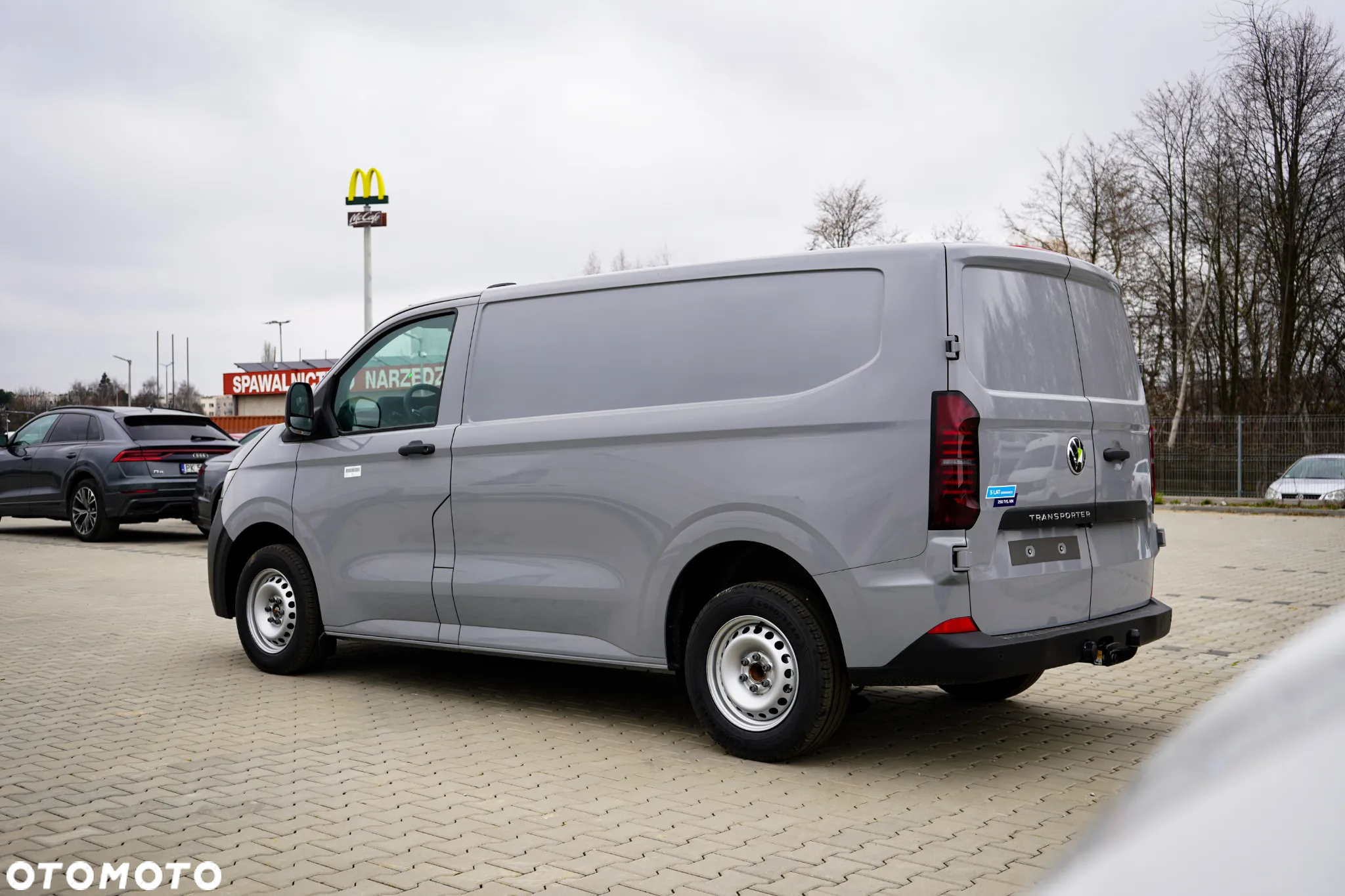 Volkswagen T7 Transporter - 13