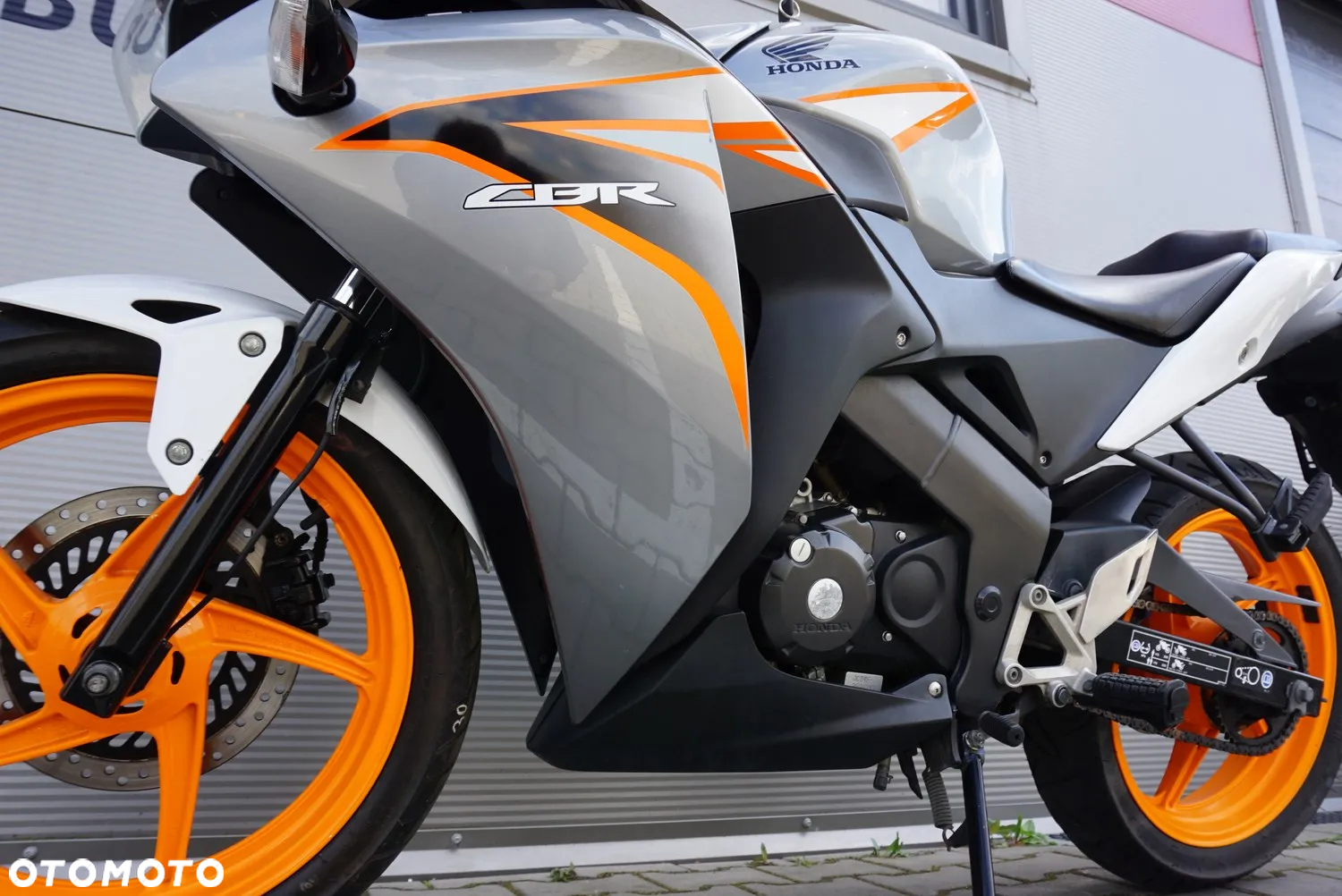 Honda CBR - 8