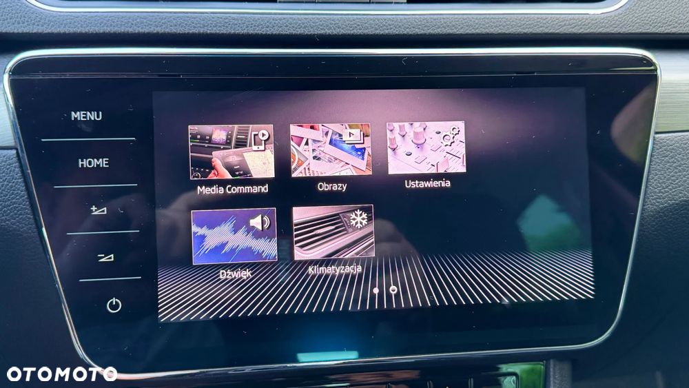 Skoda Superb 2.0 TDI 4x4 DSG Premium Edition - 24