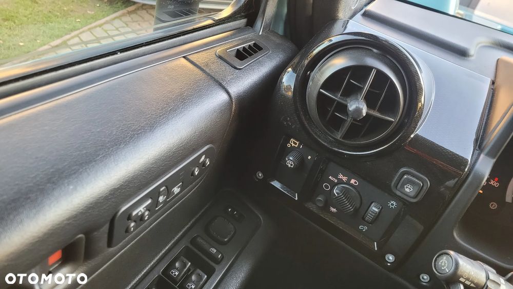 Hummer H2 6.0 V8 - 30