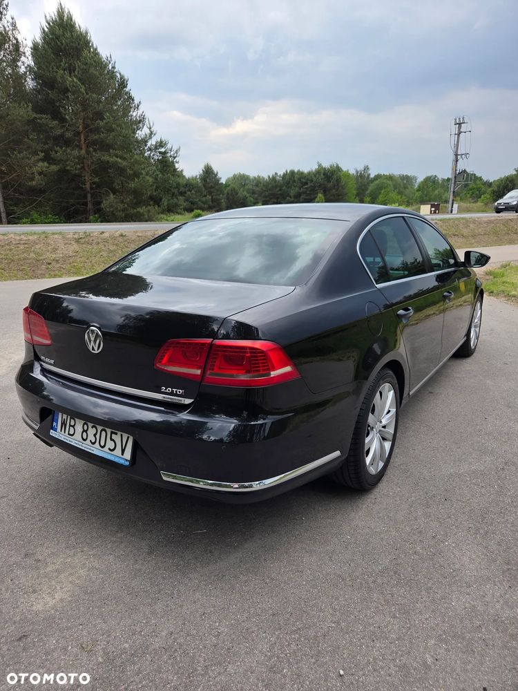 Volkswagen Passat 2.0 TDI 4Mot Highline DSG - 14