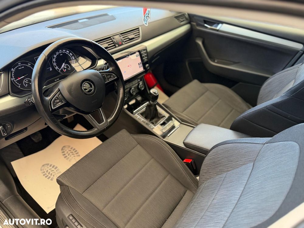 Skoda Superb 1.6 TDI Ambition - 4