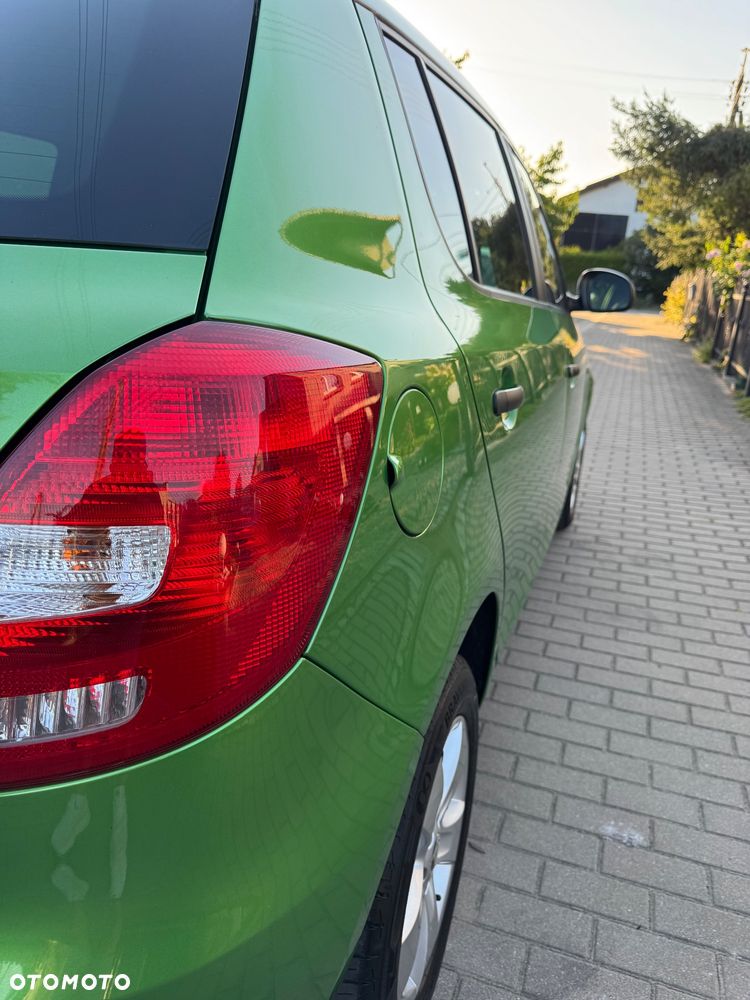 Skoda Fabia 1.2 12V Comfort - 13
