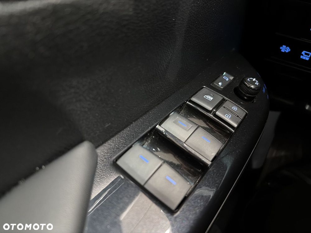 Toyota Hilux 2.8 D-4D mHEV Double Cab Executive 4x4 - 21