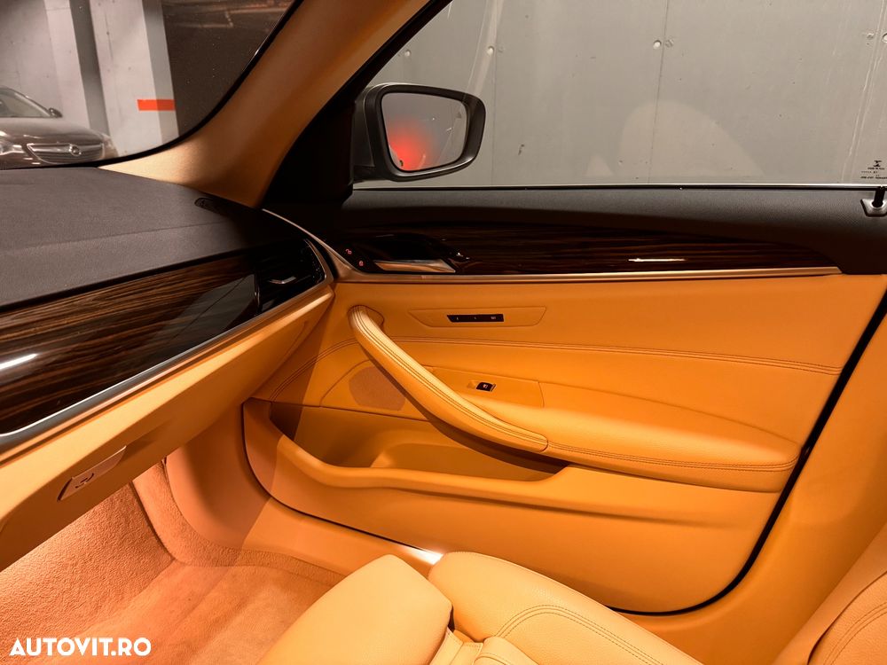 BMW Seria 5 530i Aut. - 10