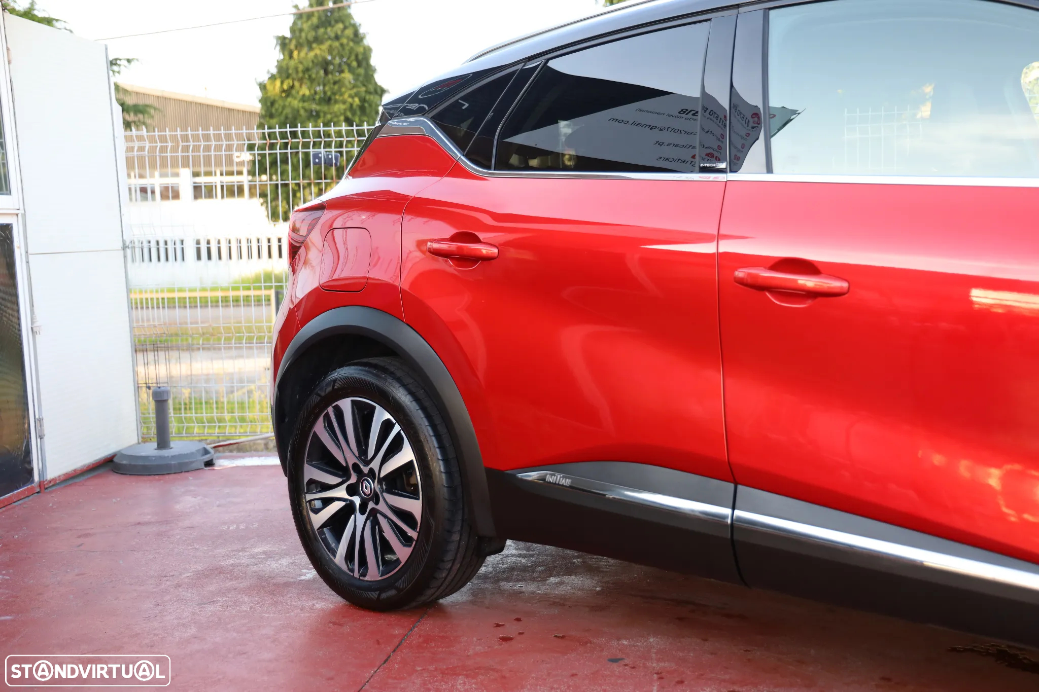 Renault Captur 1.6 E-Tech Plug-In Initiale Paris - 6