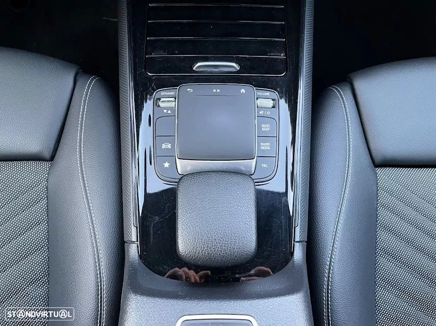 Mercedes-Benz GLB 200 - 23