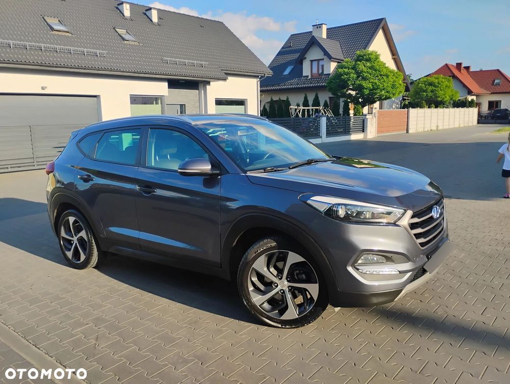 Hyundai Tucson - 1