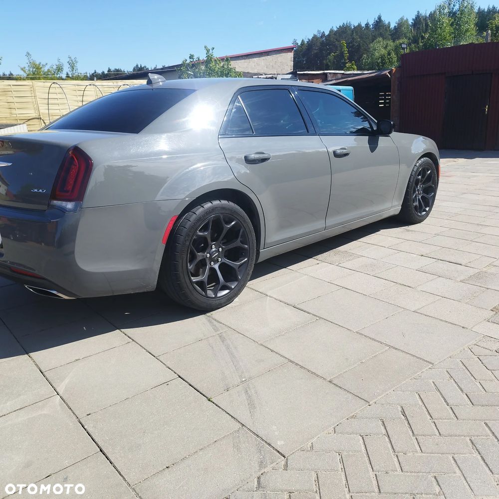 Chrysler 300 - 4