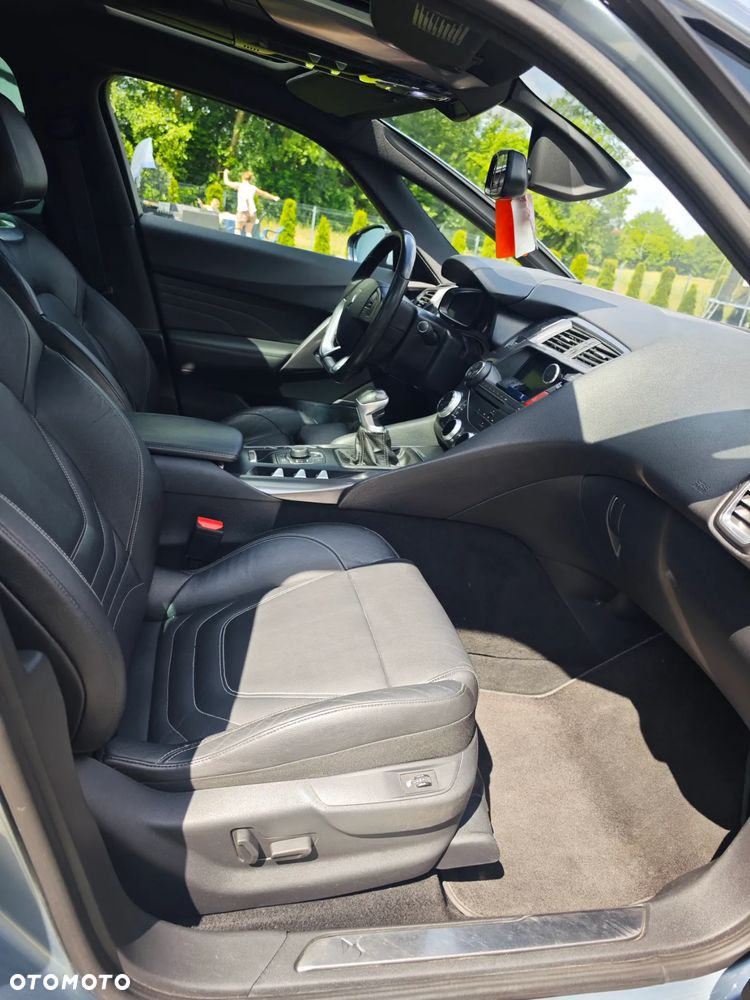 Citroën DS5 2.0 HDi SportChic - 22