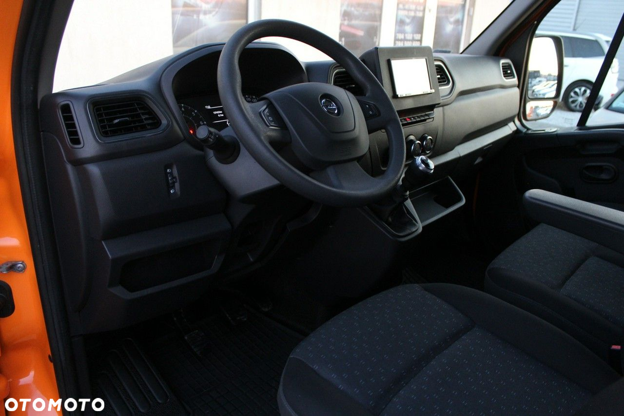 Opel Movano - 8