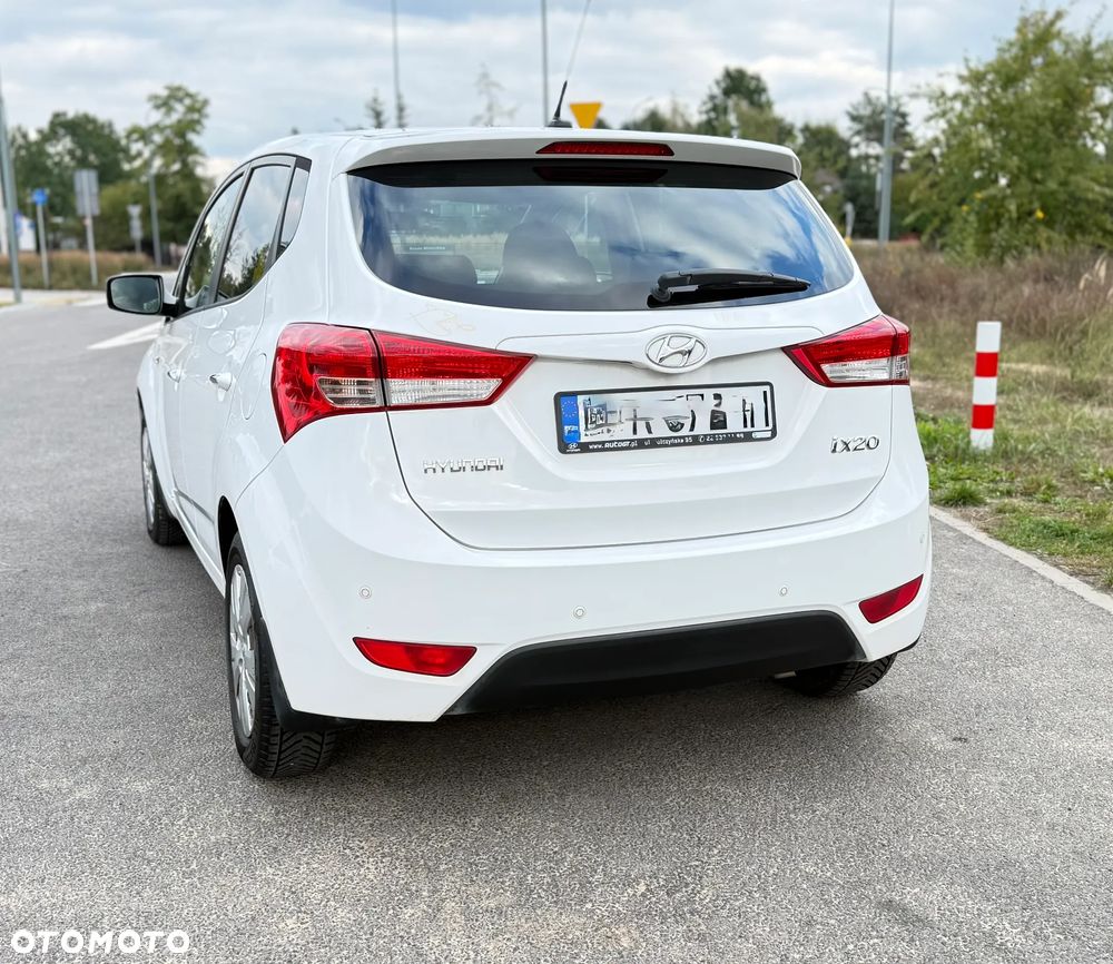 Hyundai ix20 1.6 Comfort - 12