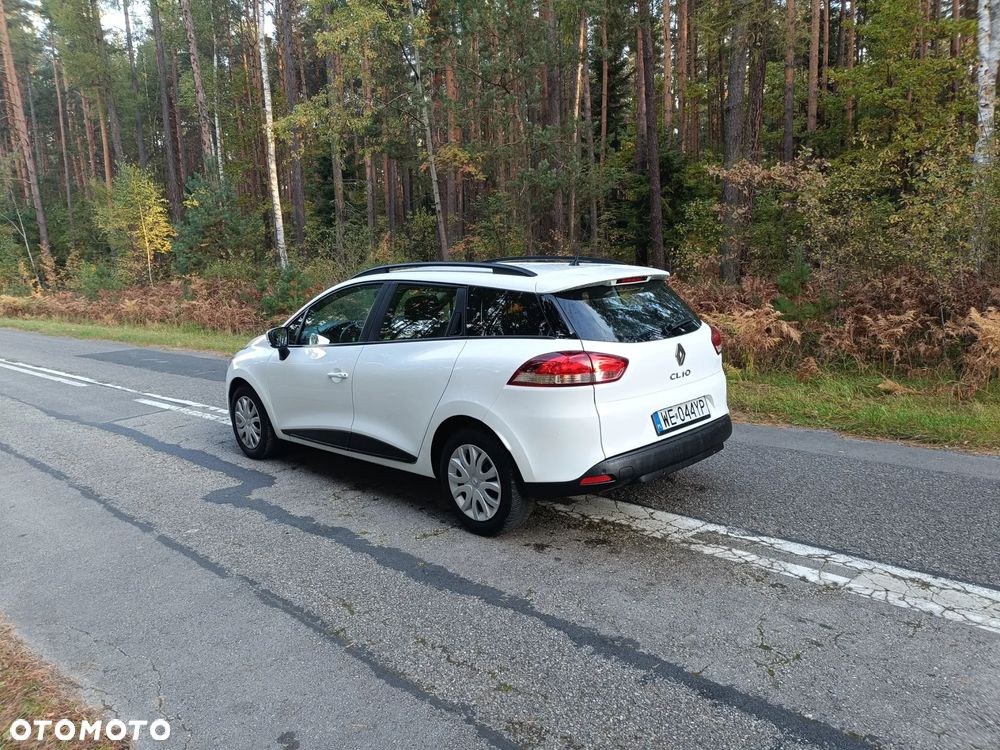 Renault Clio - 31