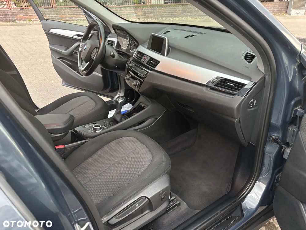 BMW X1 sDrive18d xLine sport - 8