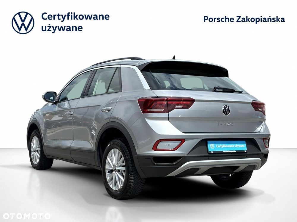 Volkswagen T-Roc - 4