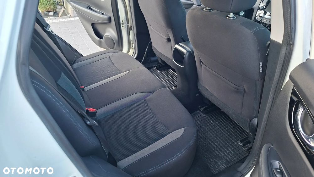 Nissan Qashqai 1.3 DIG-T Acenta - 15