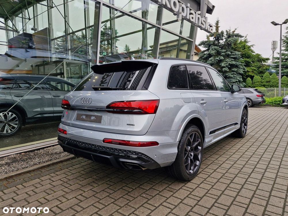Audi Q7 - 8