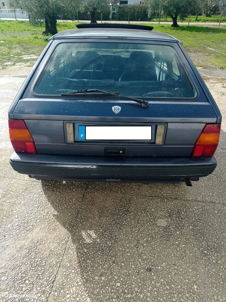 Lancia Delta 1.3 LX - 2
