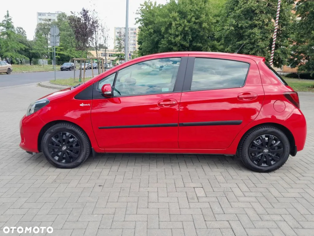 Toyota Yaris 1.33 Premium EU6 - 4