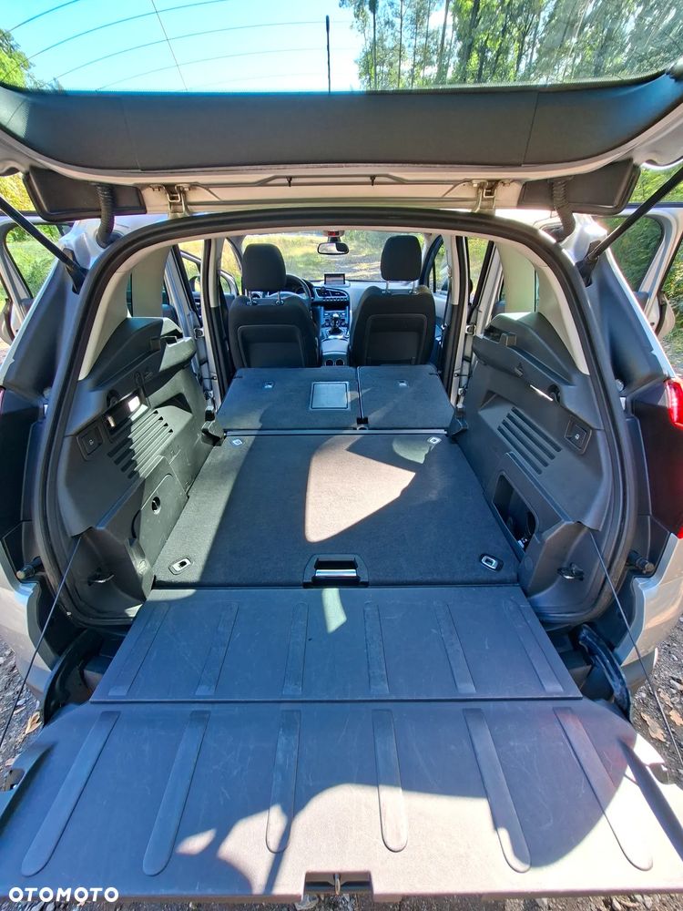 Peugeot 3008 2.0 HDi Premium - 32