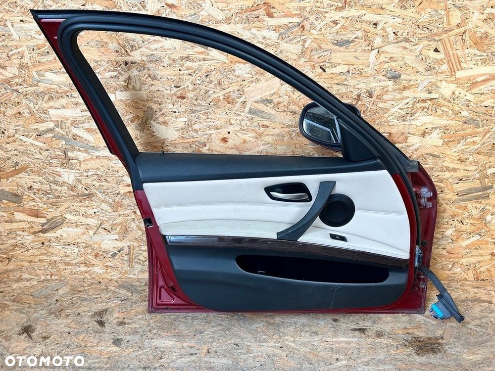 Drzwi PRZEDNIE LEWE lewy przód BMW E90 KOMBI LIFT E91 Lakier: A82 - 7