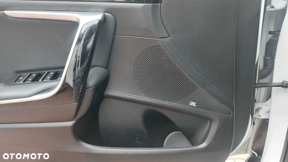 Kia XCeed 1.6 T-GDI L Business Line - 16