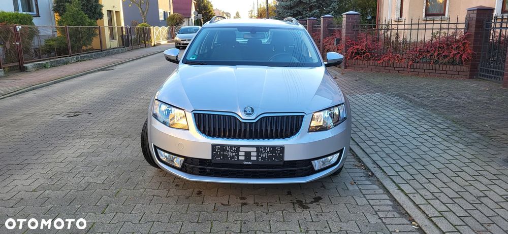 Skoda Octavia - 2