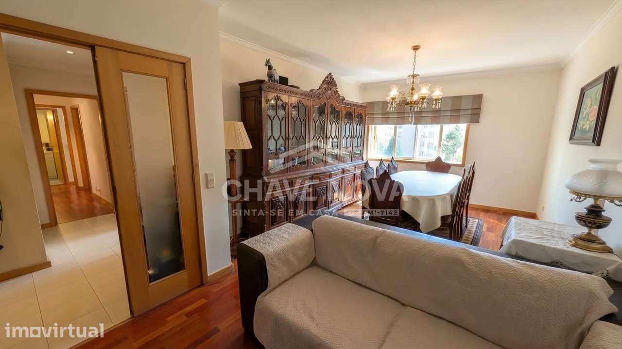 Apartamento T2 c/ Lugar de Garagem em Mafamude - Grande imagem: 5/19