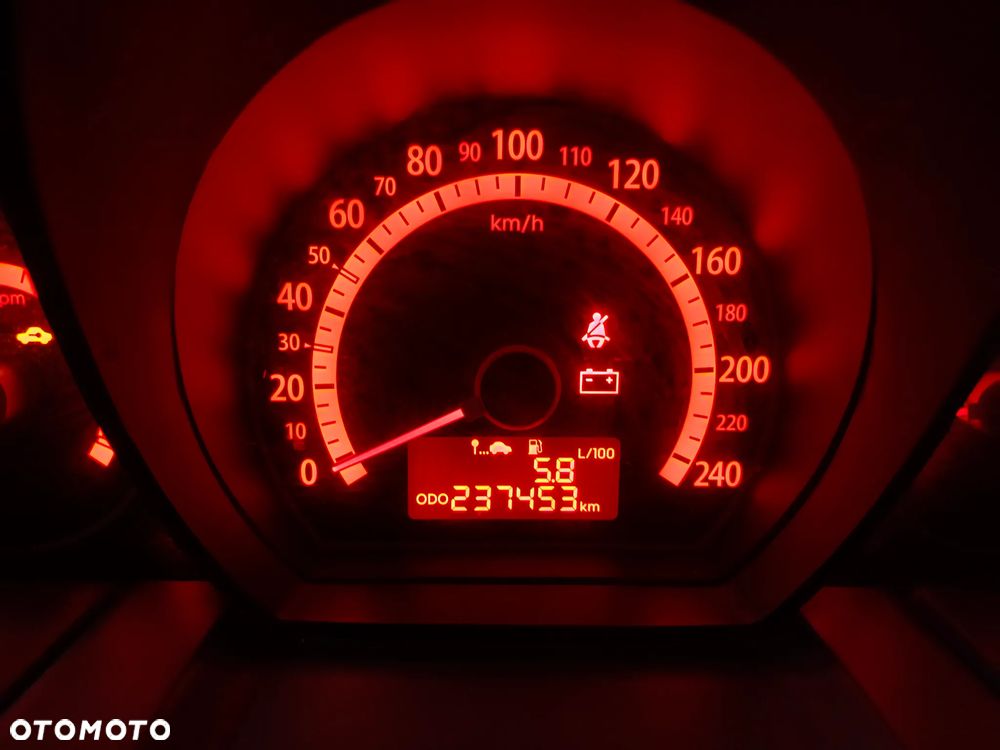 Kia Ceed 1.6 Crdi M - 12