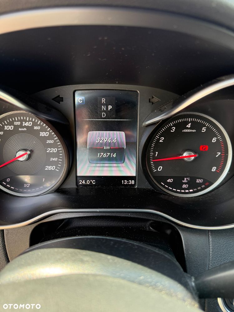 Mercedes-Benz Klasa C 200 4-Matic 9G-TRONIC - 18