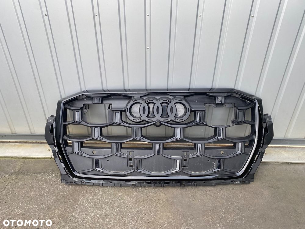 AUDI Q7 SQ7 2 II lift S-LINE 4M0 GRILL ATRAPA CHŁODNICY