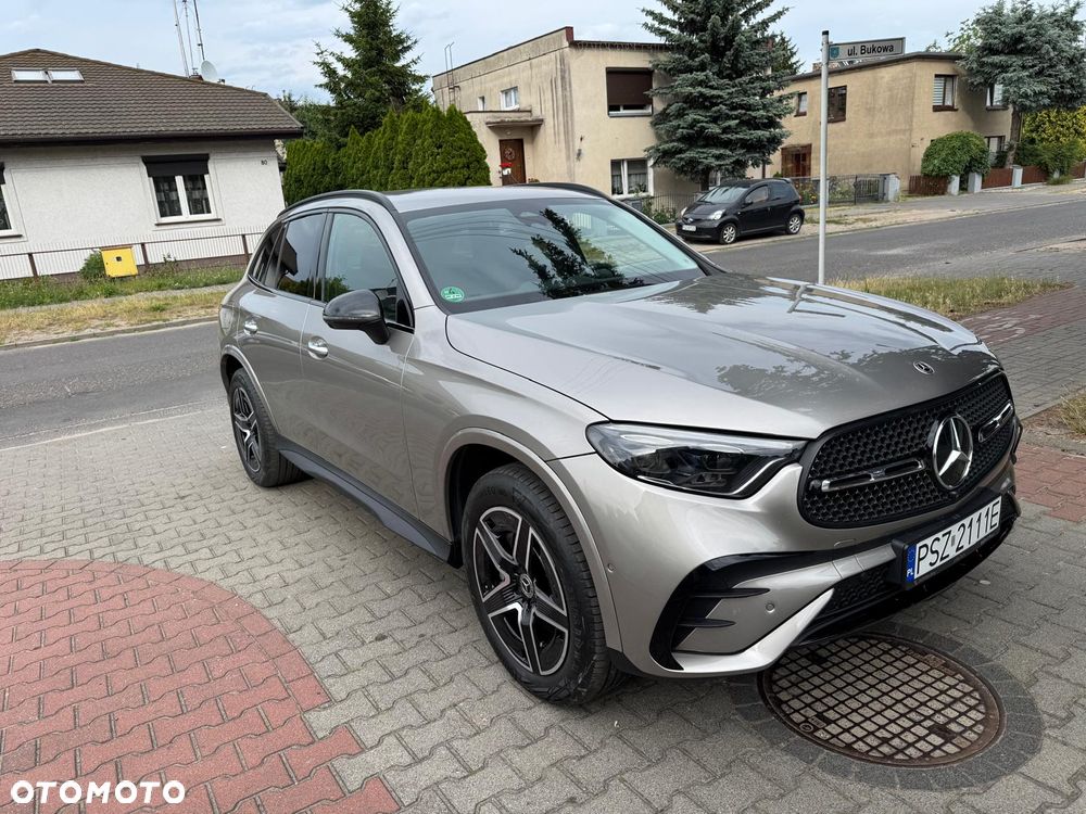 Mercedes-Benz GLC 300 de 4-Matic AMG Line - 10