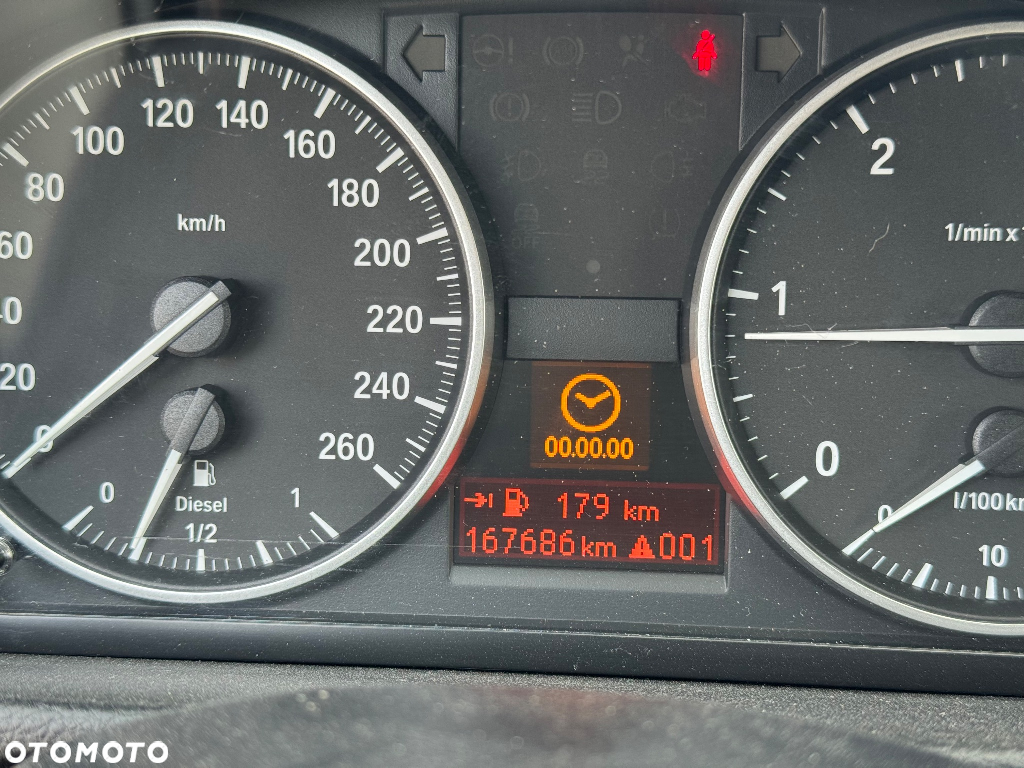 BMW Seria 3 318d - 21