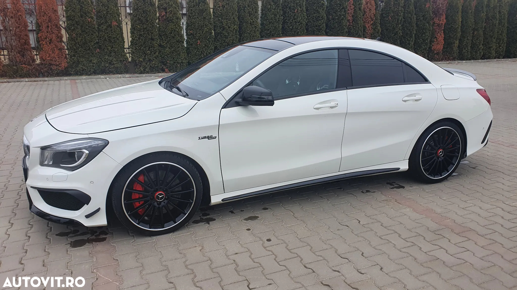 Mercedes-Benz CLA 45 AMG 4Matic 7G-DCT - 12