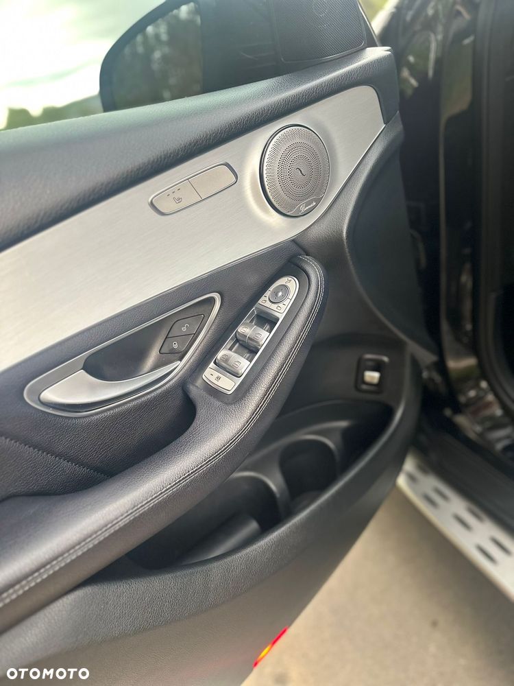 Mercedes-Benz GLC 250 d 4-Matic - 27
