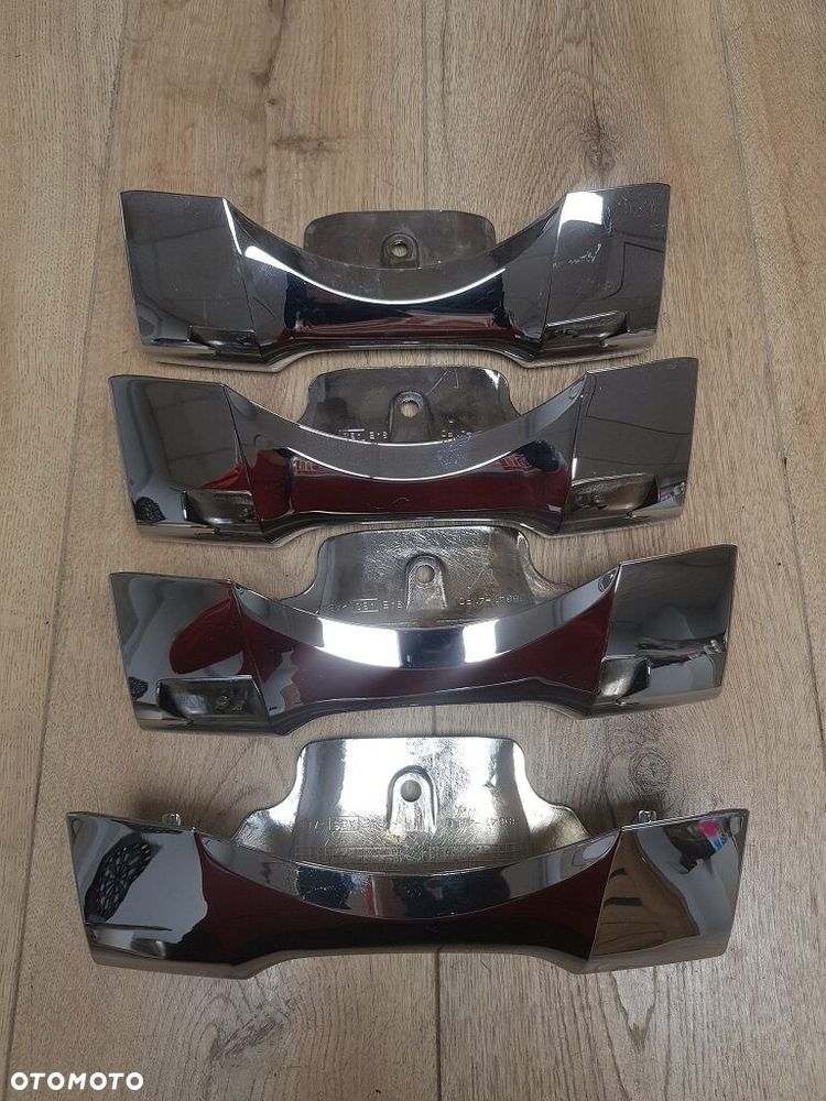Osłona listwa chrom Suzuki VL800 Volusia Boulevard 35641-41F0 - 2