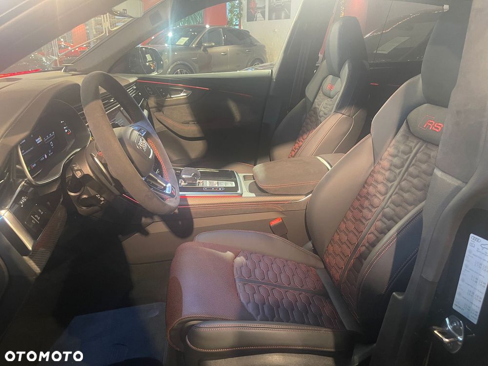 Audi RS Q8 TFSI quattro tiptronic - 23