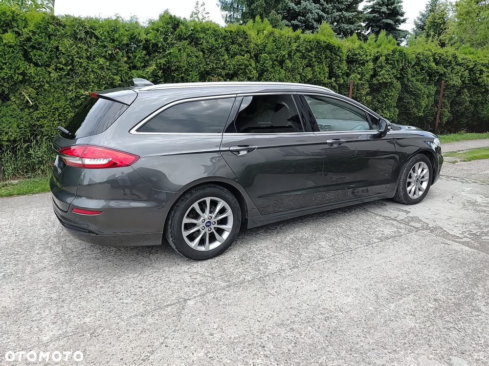 Ford Mondeo - 11