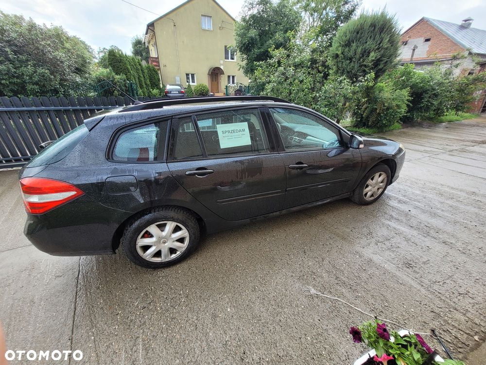 Renault Laguna - 8